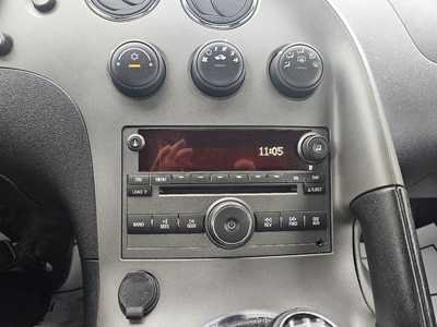 2006 Pontiac Solstice, $11990.00. Photo 11