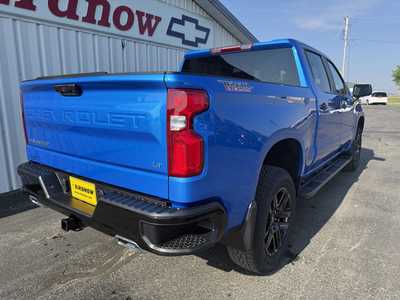2025 Chevrolet 1500 Crew Cab, $65725.00. Photo 3