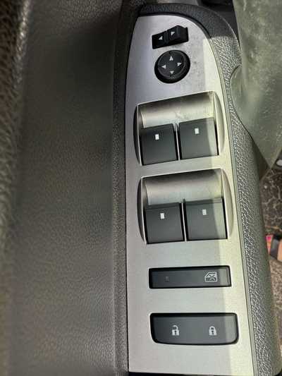 2012 Chevrolet 1500 Crew Cab, $17850.00. Photo 12
