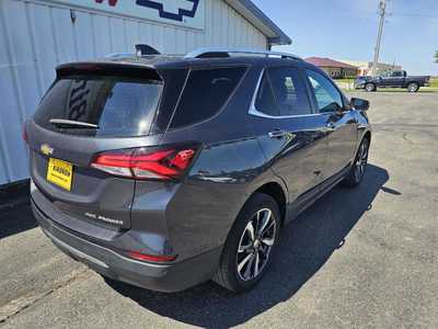 2022 Chevrolet Equinox, $27990.00. Photo 3