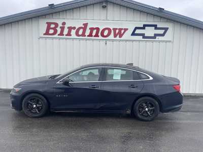 2017 Chevrolet Malibu, $8999.00. Photo 6