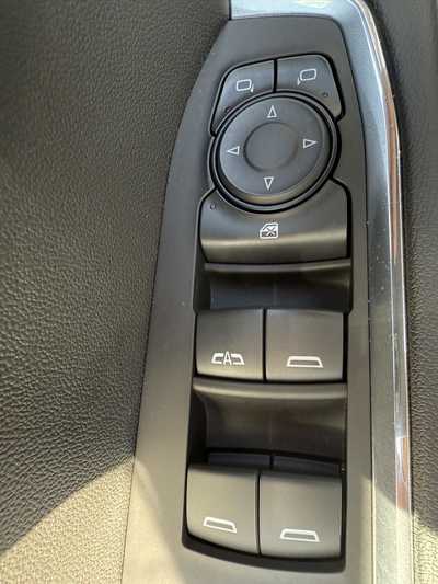 2023 Chevrolet 1500 Crew Cab, $39990.00. Photo 12