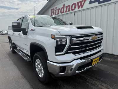 2024 Chevrolet 2500 Crew Cab, $74990.00. Photo 2