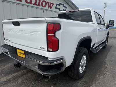 2024 Chevrolet 2500 Crew Cab, $74990.00. Photo 3