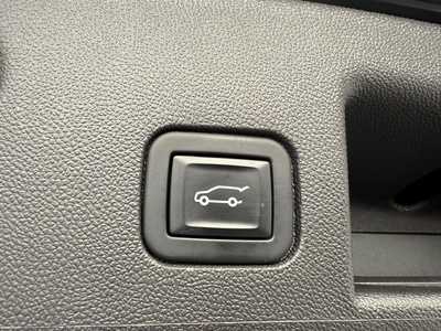 2022 Chevrolet Equinox, $23999.00. Photo 8