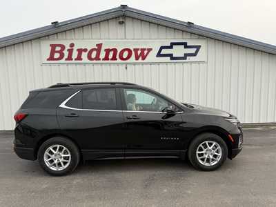2022 Chevrolet Equinox, $23999.00. Photo 1