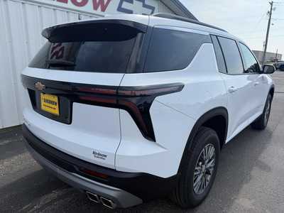 2025 Chevrolet Traverse, $45195.00. Photo 3