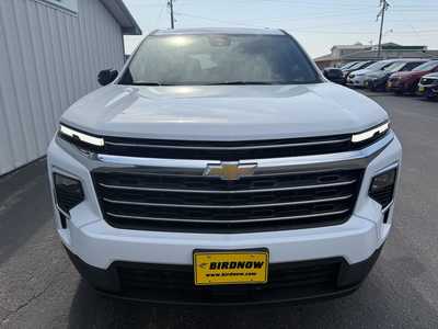 2025 Chevrolet Traverse, $45195.00. Photo 4