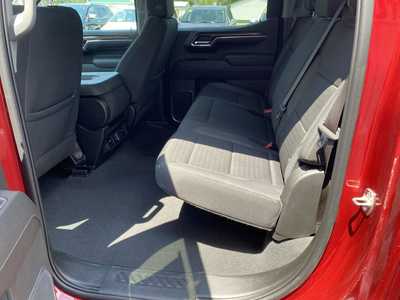 2023 Chevrolet 1500 Crew Cab, $35699.00. Photo 10
