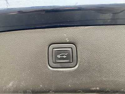 2022 Chevrolet Blazer, $27999.00. Photo 8