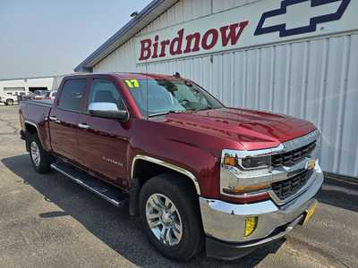 2017 Chevrolet 1500 Crew Cab, $21699.00. Photo 2