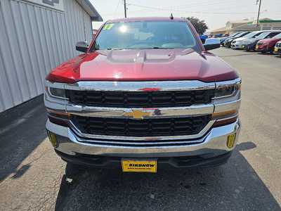 2017 Chevrolet 1500 Crew Cab, $21699.00. Photo 3