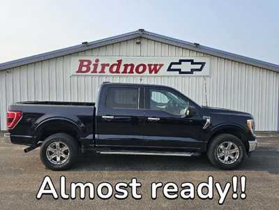 2021 Ford F150 Crew Cab, $37990.00. Photo 1