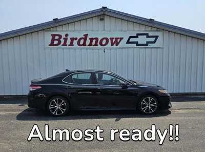 2018 Toyota Camry, $14899.00. Photo 1