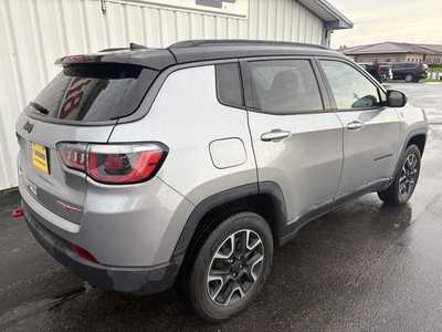 2019 Jeep Compass, $13899.00. Photo 2
