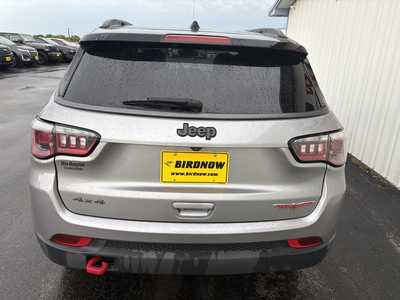 2019 Jeep Compass, $13899.00. Photo 3