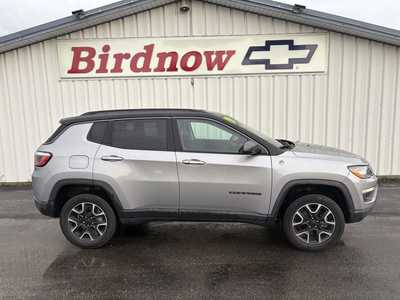 2019 Jeep Compass, $13899.00. Photo 1