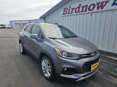 2020 Chevrolet Trax, $16999.00. Photo 2
