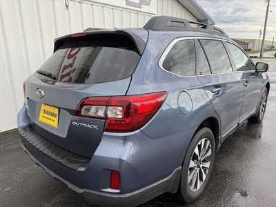 2015 Subaru Outback, $8860.00. Photo 3