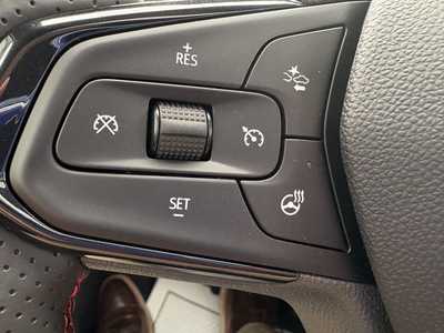 2025 Chevrolet Trax, $23990.00. Photo 10