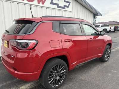 2022 Jeep Compass, $25599.00. Photo 2