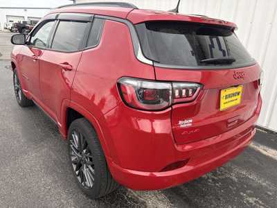 2022 Jeep Compass, $25599.00. Photo 7