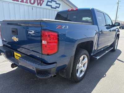 2018 Chevrolet 1500 Crew Cab, $25850.00. Photo 2