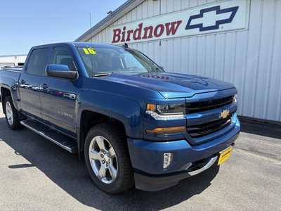 2018 Chevrolet 1500 Crew Cab, $25850.00. Photo 3