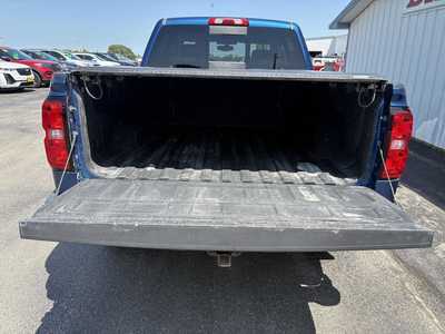 2018 Chevrolet 1500 Crew Cab, $25850.00. Photo 8