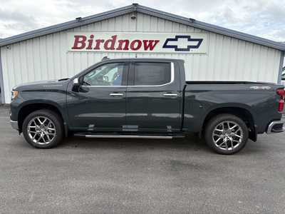 2025 Chevrolet 1500 Crew Cab, $69975.00. Photo 6