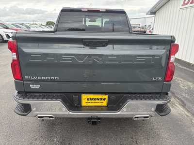 2025 Chevrolet 1500 Crew Cab, $69975.00. Photo 9