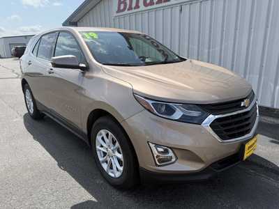 2019 Chevrolet Equinox, $17920.00. Photo 2