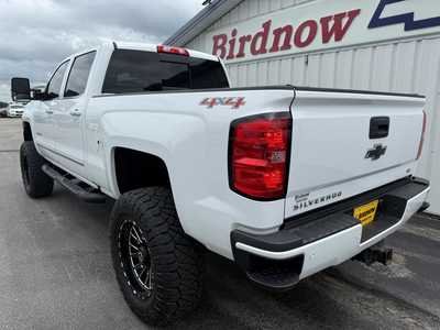 2017 Chevrolet 2500 Crew Cab, $46599.00. Photo 7