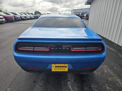 2016 Dodge Challenger, $24990.00. Photo 6