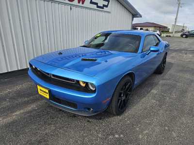 2016 Dodge Challenger, $24990.00. Photo 7