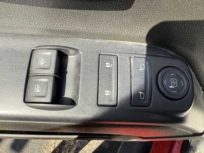 2014 Chevrolet 1500 Reg Cab, $9780.00. Photo 4