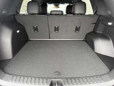 2026 Chevrolet Equinox, $32778.00. Photo 9