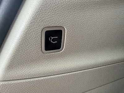 2021 Chrysler Voyager, $18699.00. Photo 8