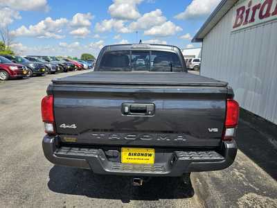 2022 Toyota Tacoma, $33755.00. Photo 5