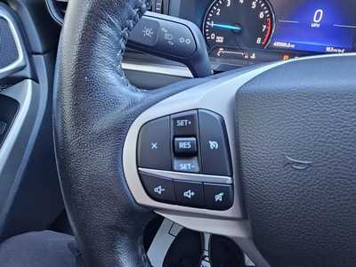 2022 Ford Explorer, $31860.00. Photo 11