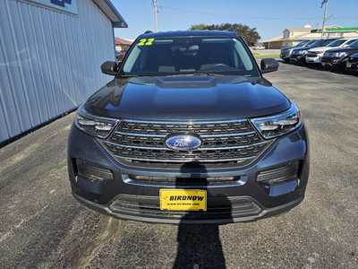 2022 Ford Explorer, $31860.00. Photo 3