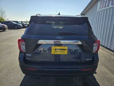 2022 Ford Explorer, $31860.00. Photo 5