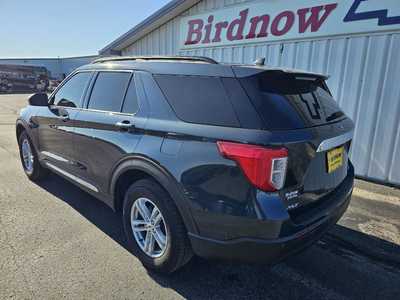 2022 Ford Explorer, $31860.00. Photo 9