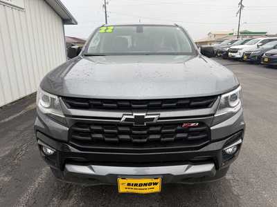 2022 Chevrolet Colorado Crew Cab, $28990.00. Photo 4
