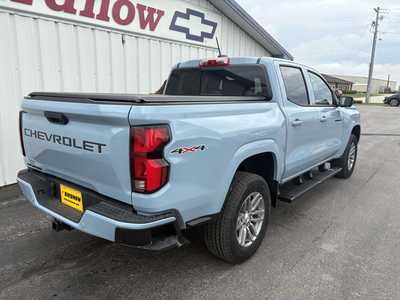2025 Chevrolet Colorado Crew Cab, $44490.00. Photo 2