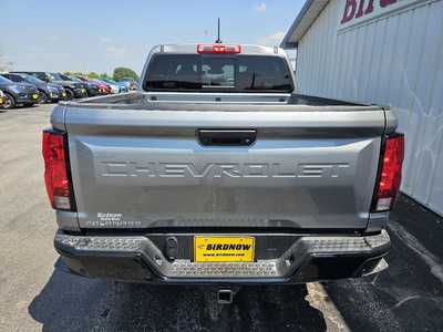 2025 Chevrolet Colorado Crew Cab, $45985.00. Photo 5