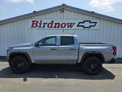 2025 Chevrolet Colorado Crew Cab, $45985.00. Photo 8