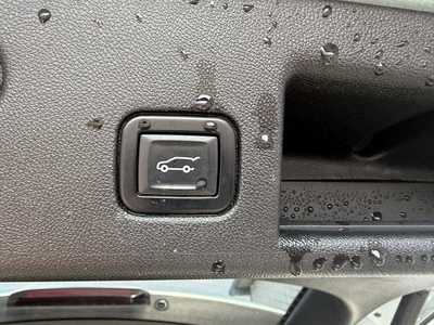 2022 Chevrolet Equinox, $24990.00. Photo 8
