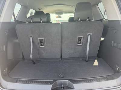 2023 GMC Acadia, $33980.00. Photo 9