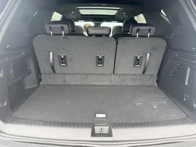 2025 Chevrolet Traverse, $48445.00. Photo 9